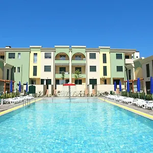  Appartement Farnie Lido Altanea Italië